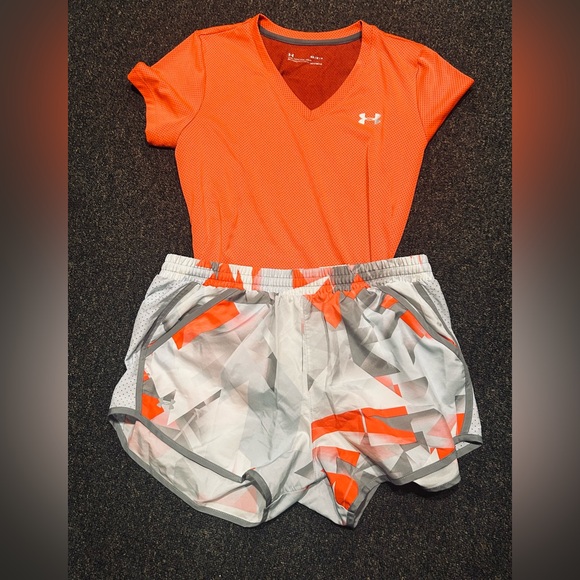 Under Armour Women's Orange and Gray Shorts with Matching T-shirt - Picture 2 of 4